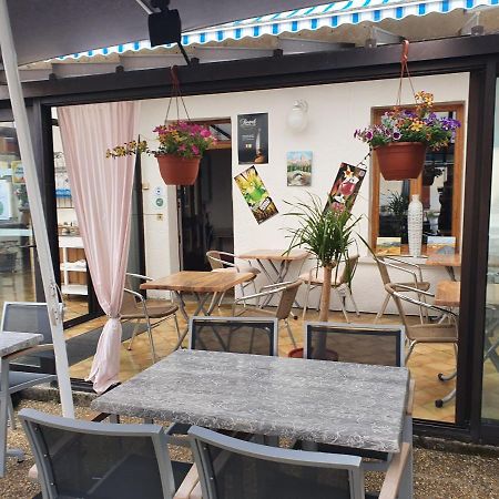 Hotel L'Envie Des Mets 뤼라크루아오트 외부 사진